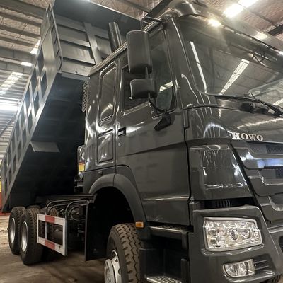 comprar Camión cisterna de combustible de 300L HOWO 6X4 Capacidad de carga de camión de descarga 25-30t con colores y asientos personalizables≤5 online manufacture