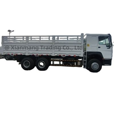 Un buen precio. Sinotruck HOWO 371HP 30t LHD Recinto camión de carga camión Dolly tablero de pared de lado completo en línea