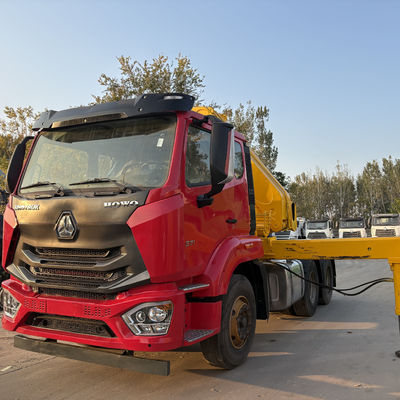 Un buen precio. Sinotruk 6x4 Hahan Tractor con motor de 380 CV y capacidad de tanque de combustible Rhd 450L personalizable en línea