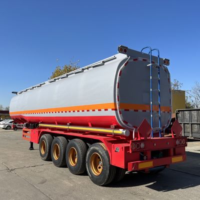 Un buen precio. Remolque del tanque de aceite caliente personalizable con 50 toneladas de carga útil máxima Dimensiones 11800*2500*3700mm Suspensión mecánica en línea