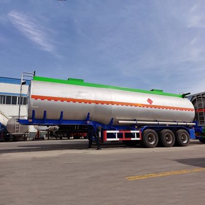 Un buen precio. Semiremolque de suspensión mecánica de 45000L con eje original de 3 ejes y neumáticos 12R20 para el transporte de petróleo crudo en línea
